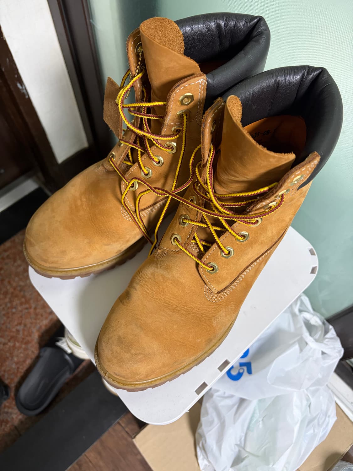 팀버랜드 프리미엄 6인치 워터프루프 부츠 위트 누벅 260 상품이미지3