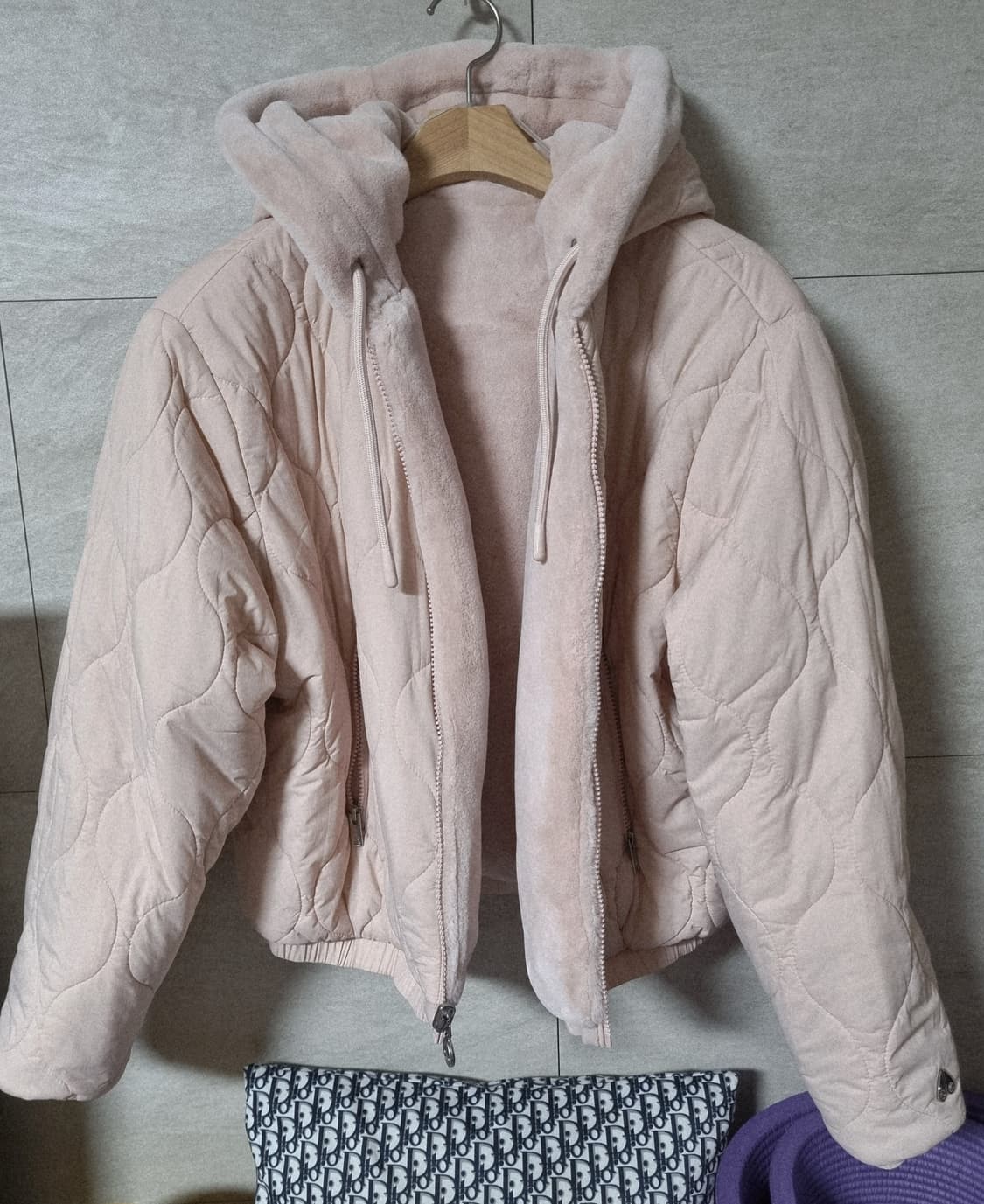 정품) 무스너클 양면 패딩 후드 집업  상품이미지3