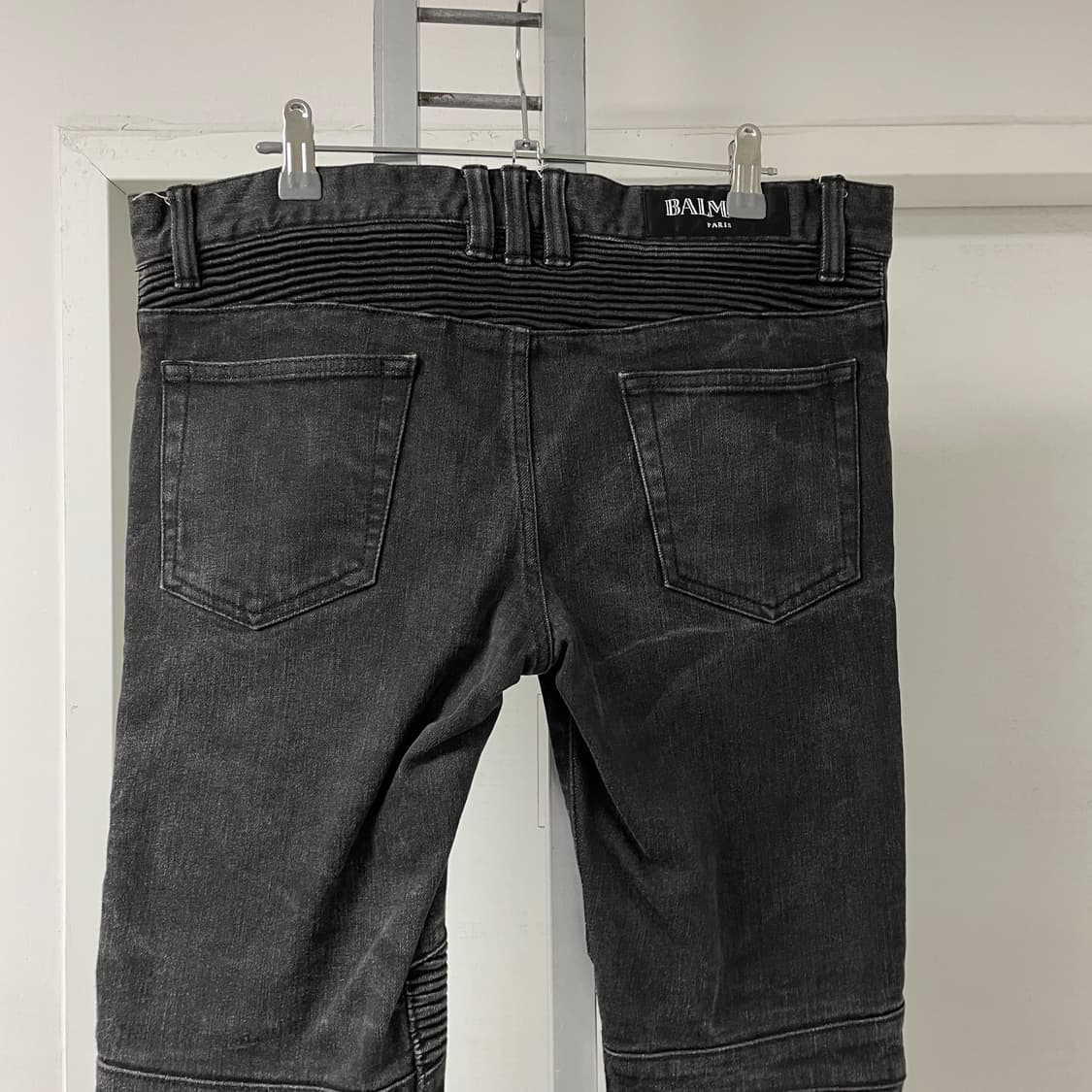 발망 흑청 바이커 팬츠 31 상품이미지6