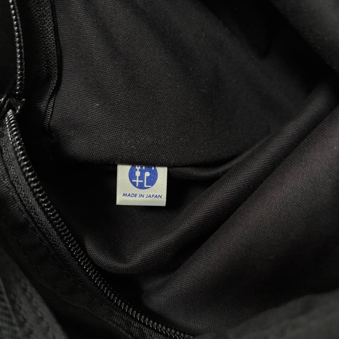 요시다포터 프리스타일 크로스백 블랙 L (707-07173) 상품이미지8