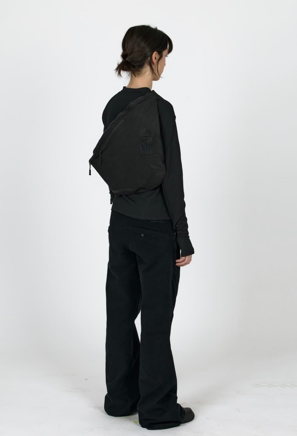 MPa UTILITY SLING BAG (BLACK) 상품이미지1