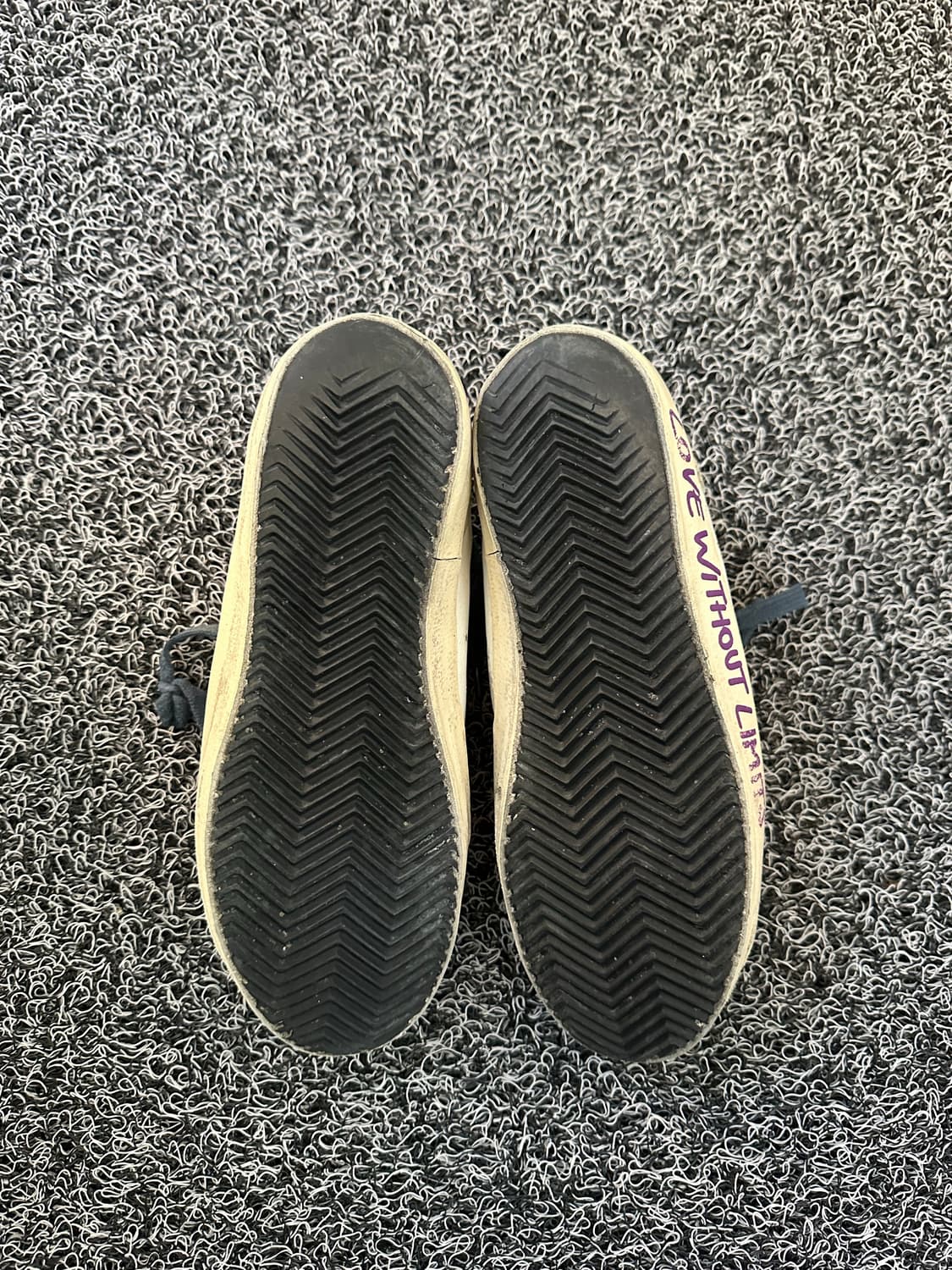 골든구스 슈퍼스타 스니커즈 화이트 퍼플  상품이미지7