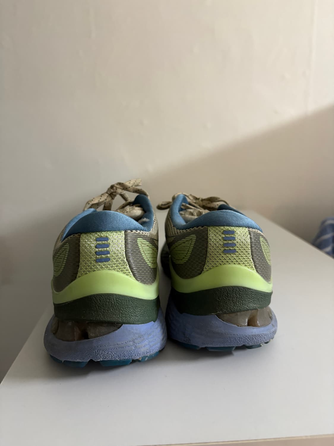 아식스 젤카야노 28 가고일 포그 상품이미지3