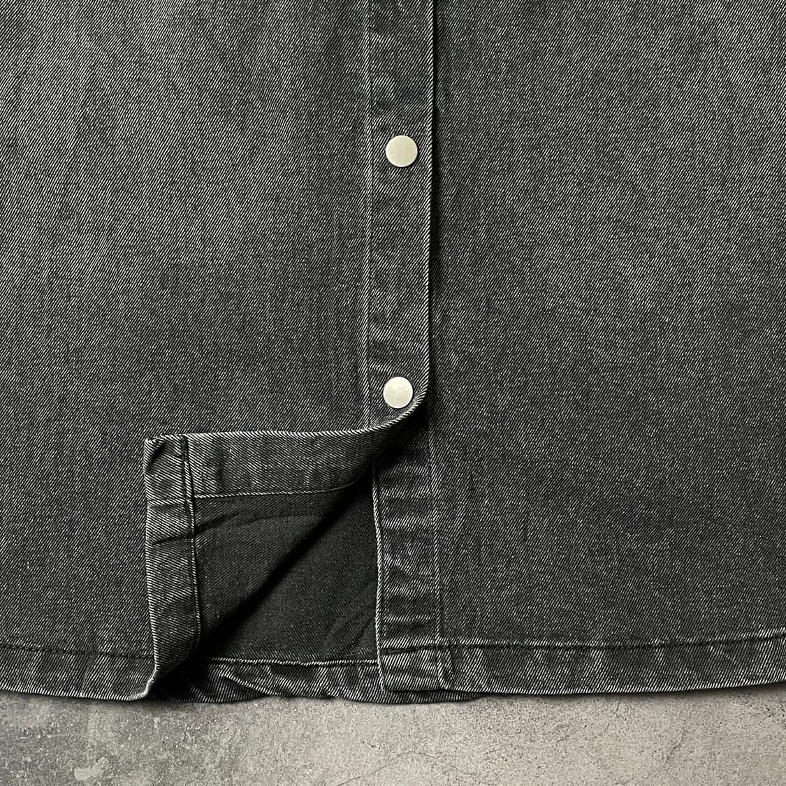 LUVAMIA 빈티지 블랙차콜 스냅버튼 코튼 셔츠 A00516 상품이미지4