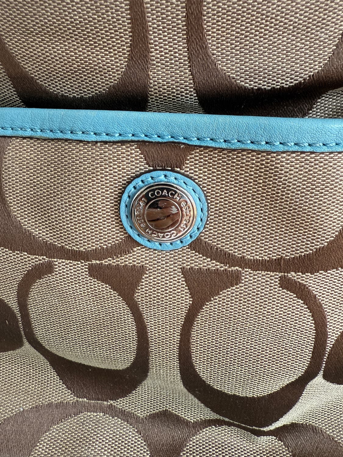 코치(COACH) 모노그램 숄더백 상품이미지4