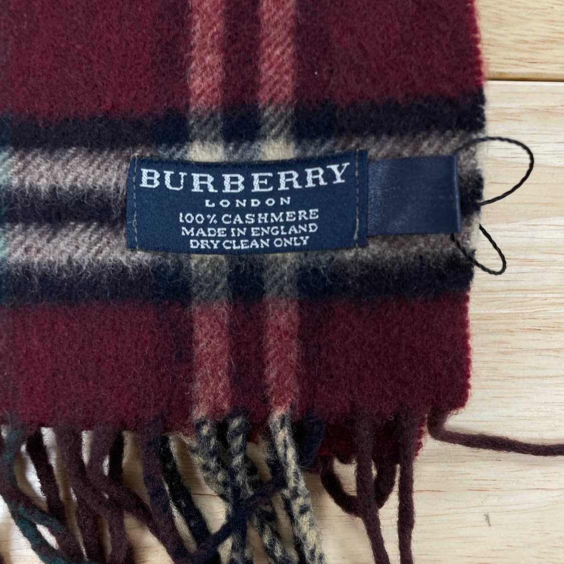 버버리 정품 캐시미어 머플러 버건디 상품이미지3
