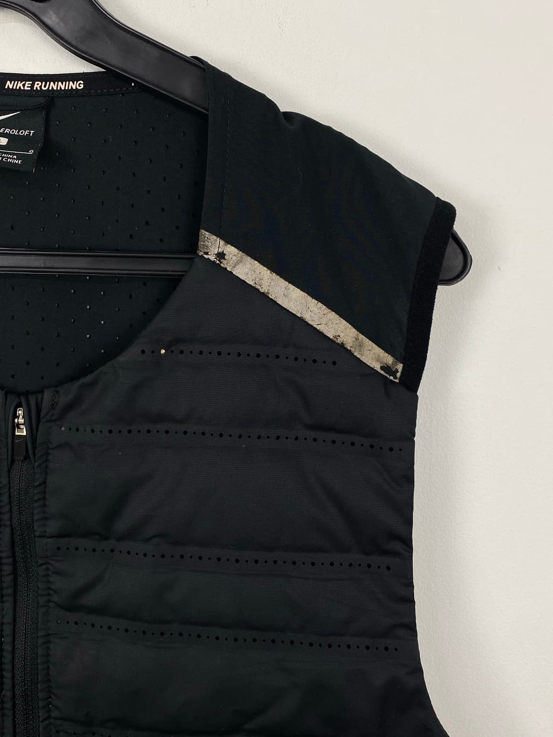 나이키 러닝 에어로로프트 경량 조끼패딩 L 상품이미지4