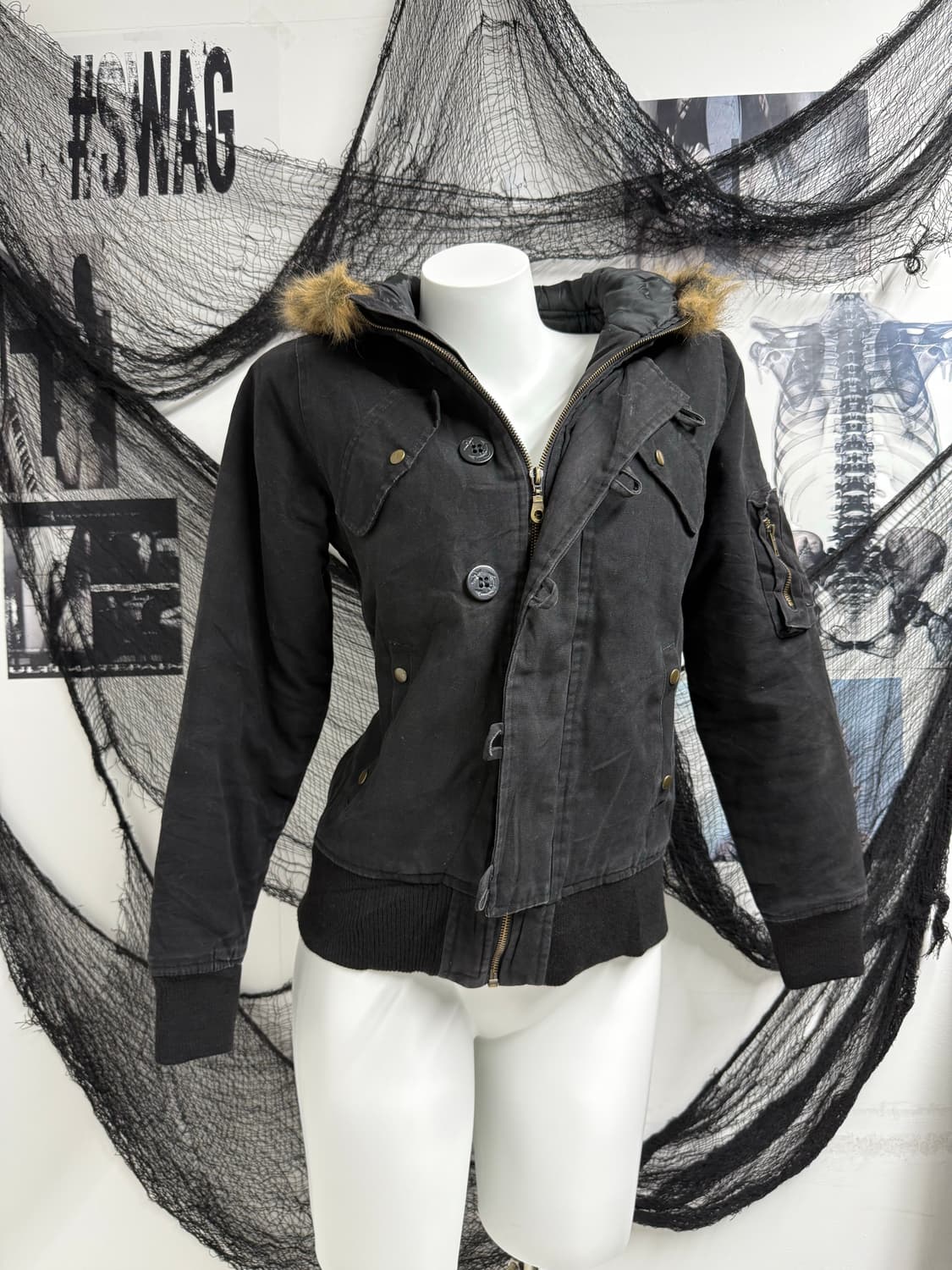 00s fur detailed hood zip-up 상품이미지1