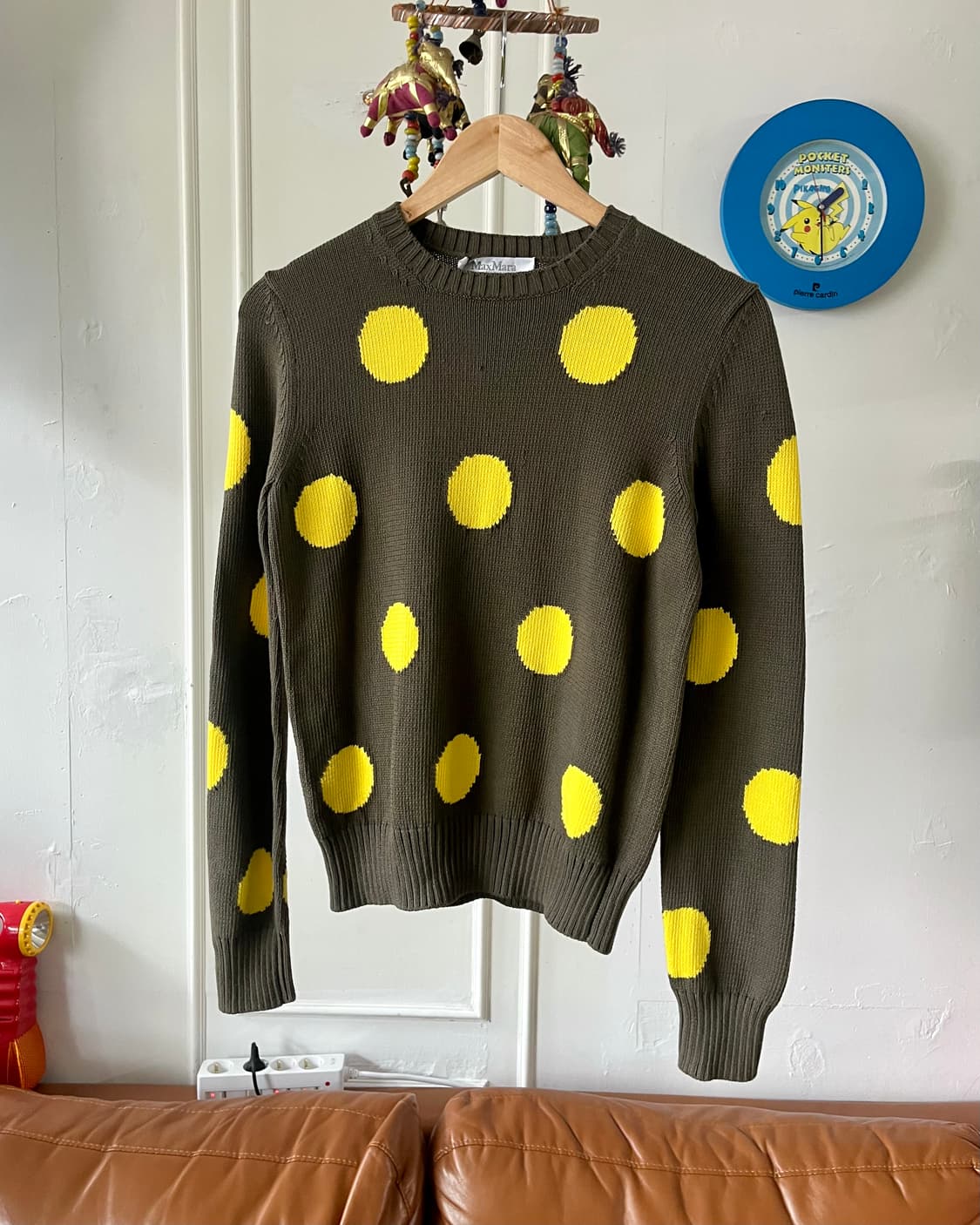 Max Mara Yellow Big Dot Knit Sweater 상품이미지4