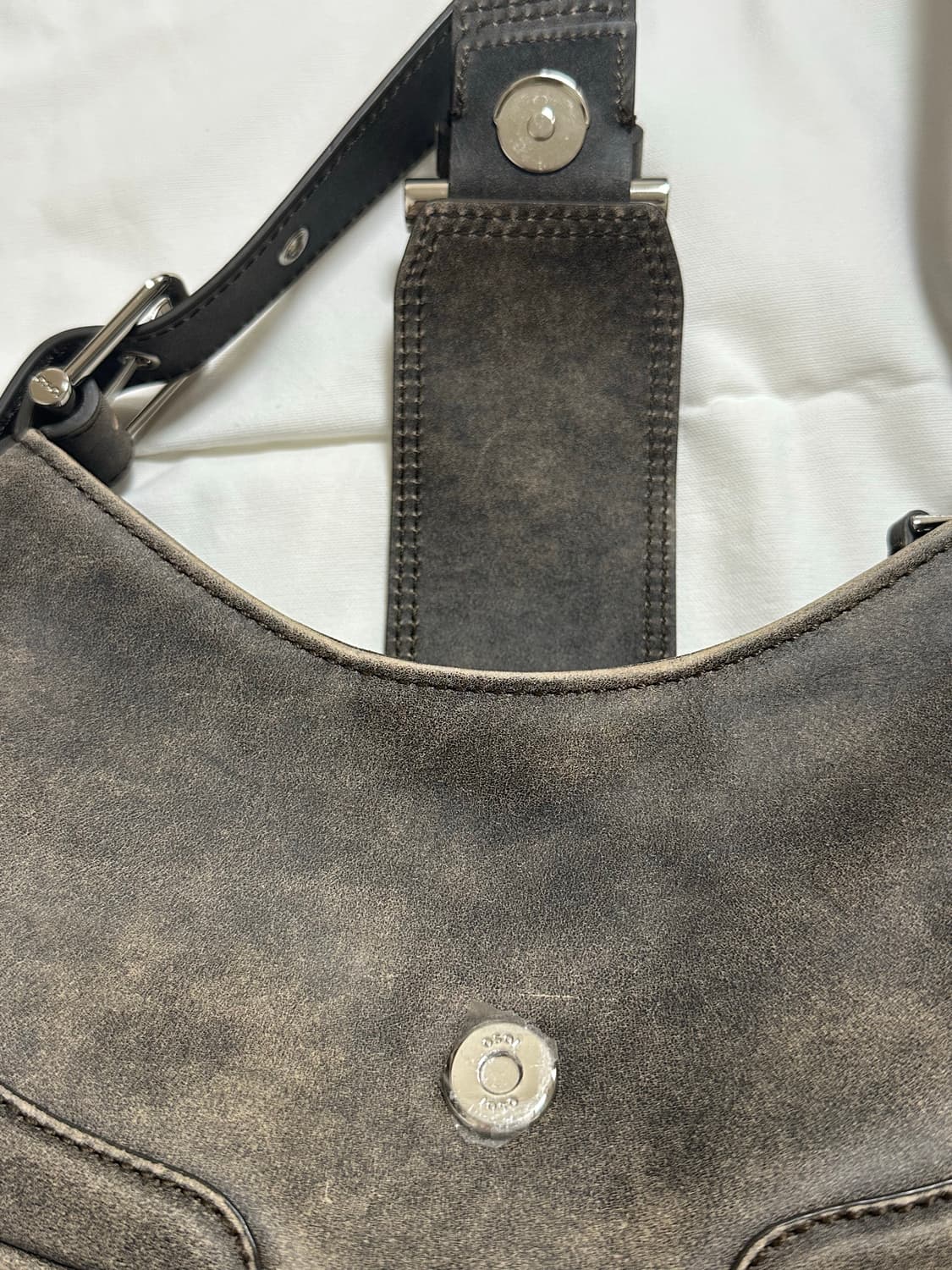 오소이 호보백 HOBO BROCLE _ VINTAGE BROWN 상품이미지6