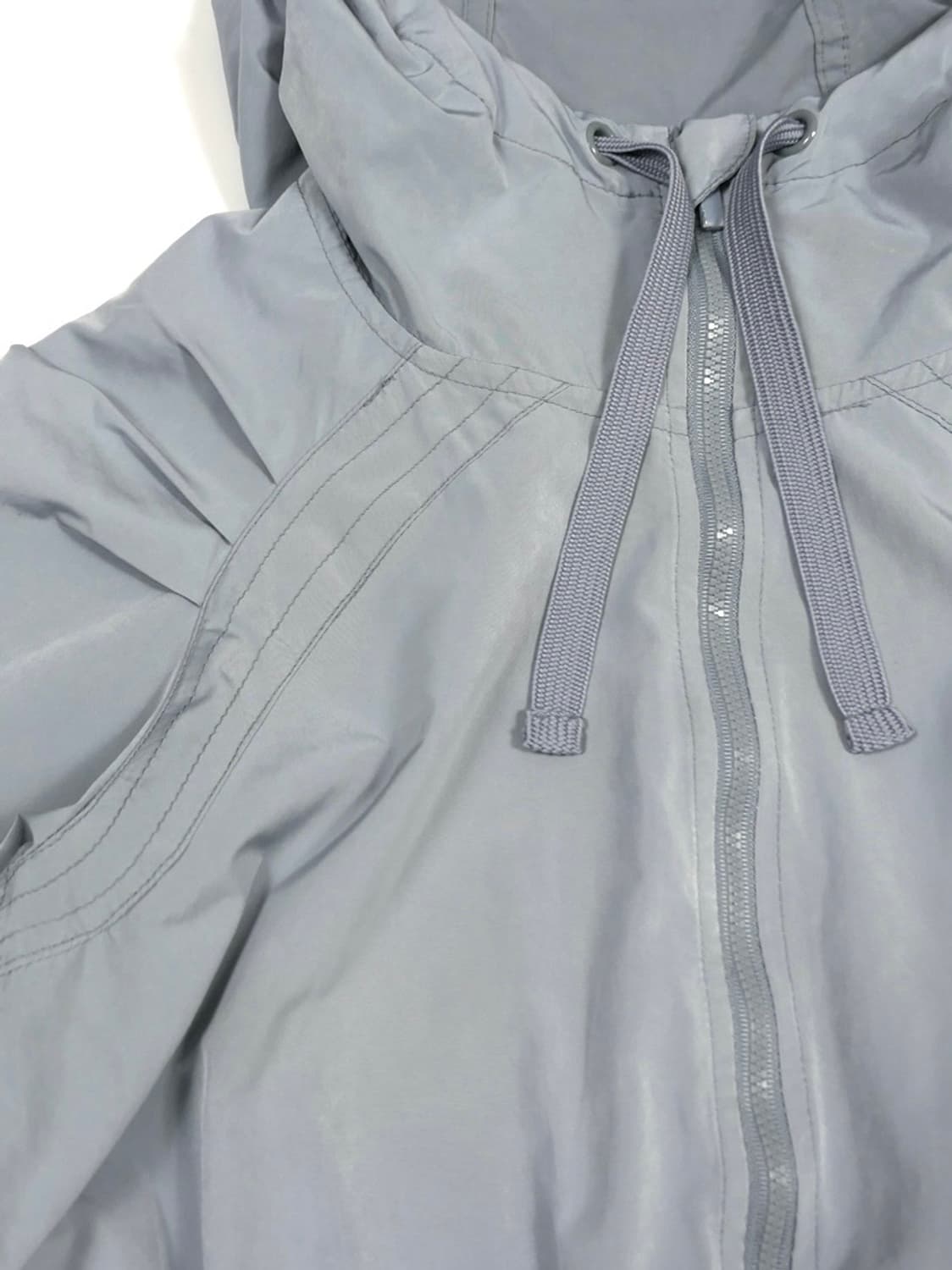 Gap lightweight hooded windbreaker 상품이미지3
