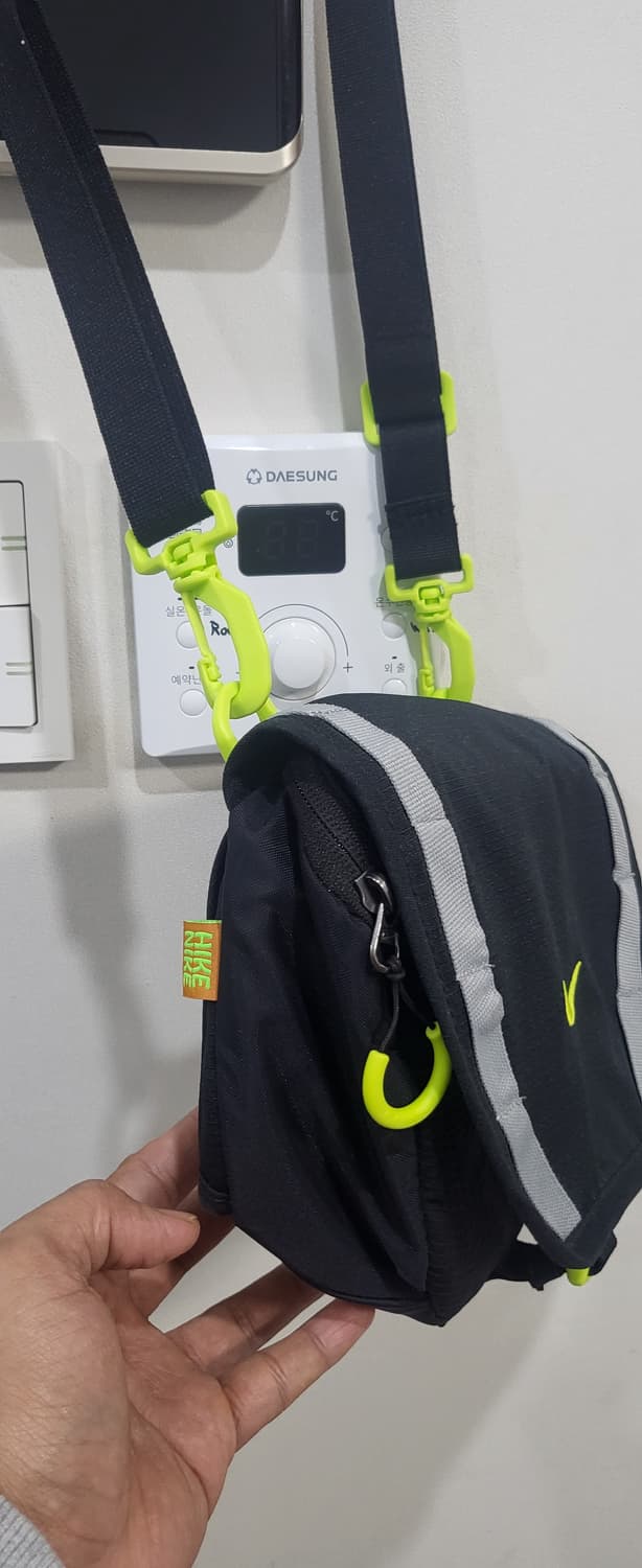 나이키 크로스백입니다  상품이미지3