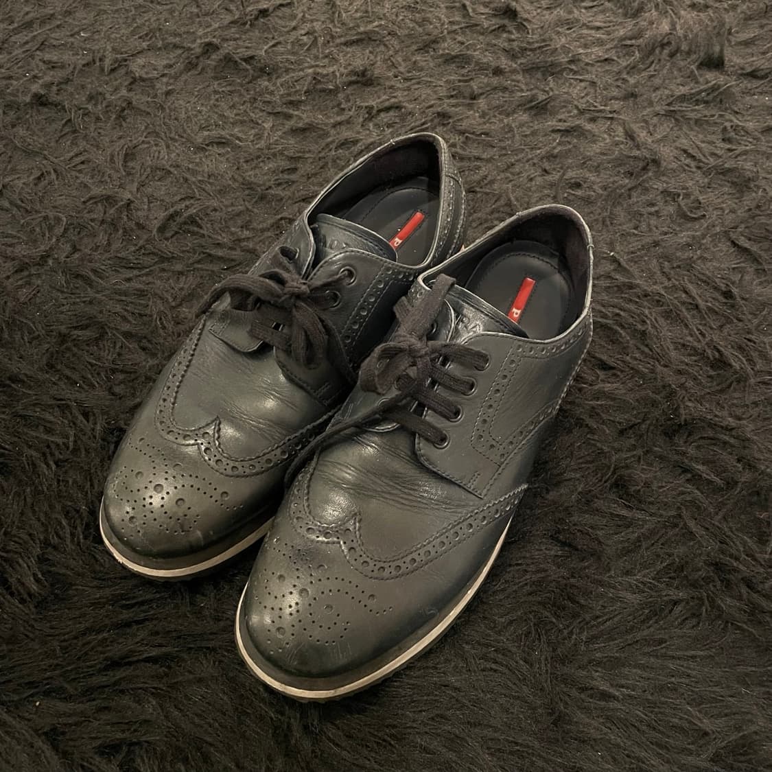 프라다 윙팁 더비 상품이미지1