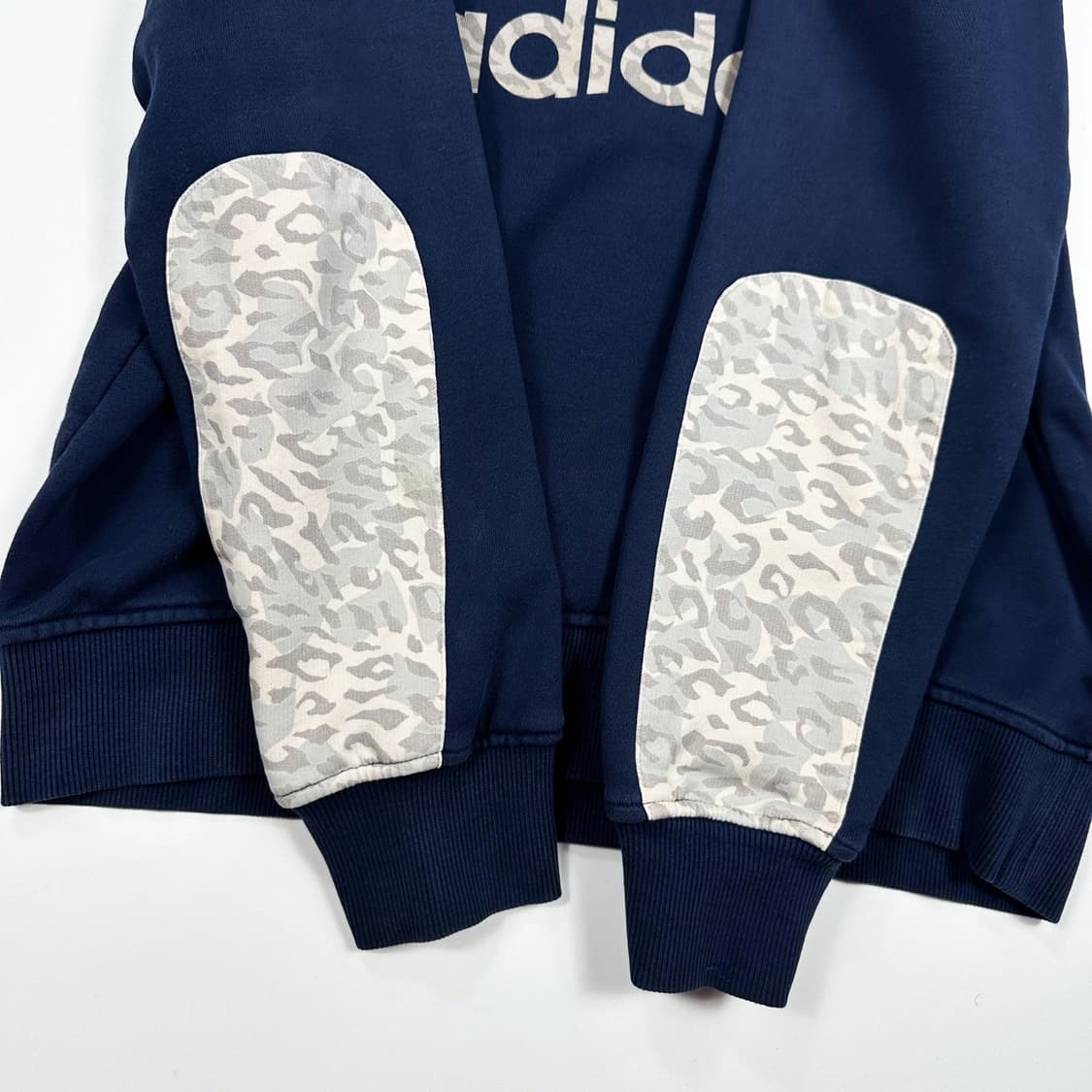 아디다스 트레포일 호피 네이비 맨투맨 (L) 상품이미지4