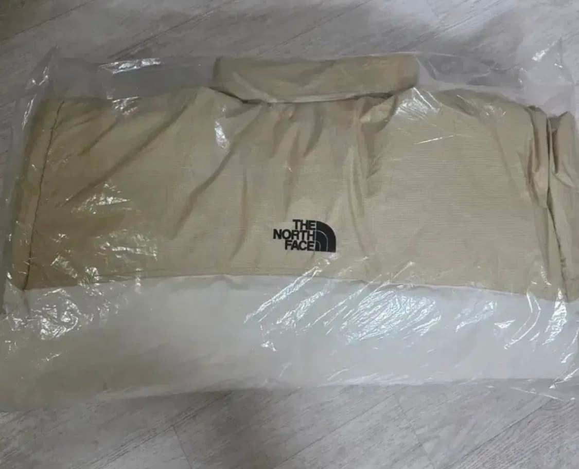 노스페이스 리마스터 눕시 다운 아이보리 상품이미지3