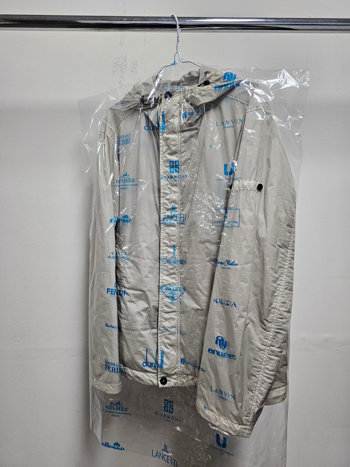 스톤아일랜드 크링클랩스 R-NY 윈드 레지스턴트 안티 드롭 후드 자켓 상품이미지1