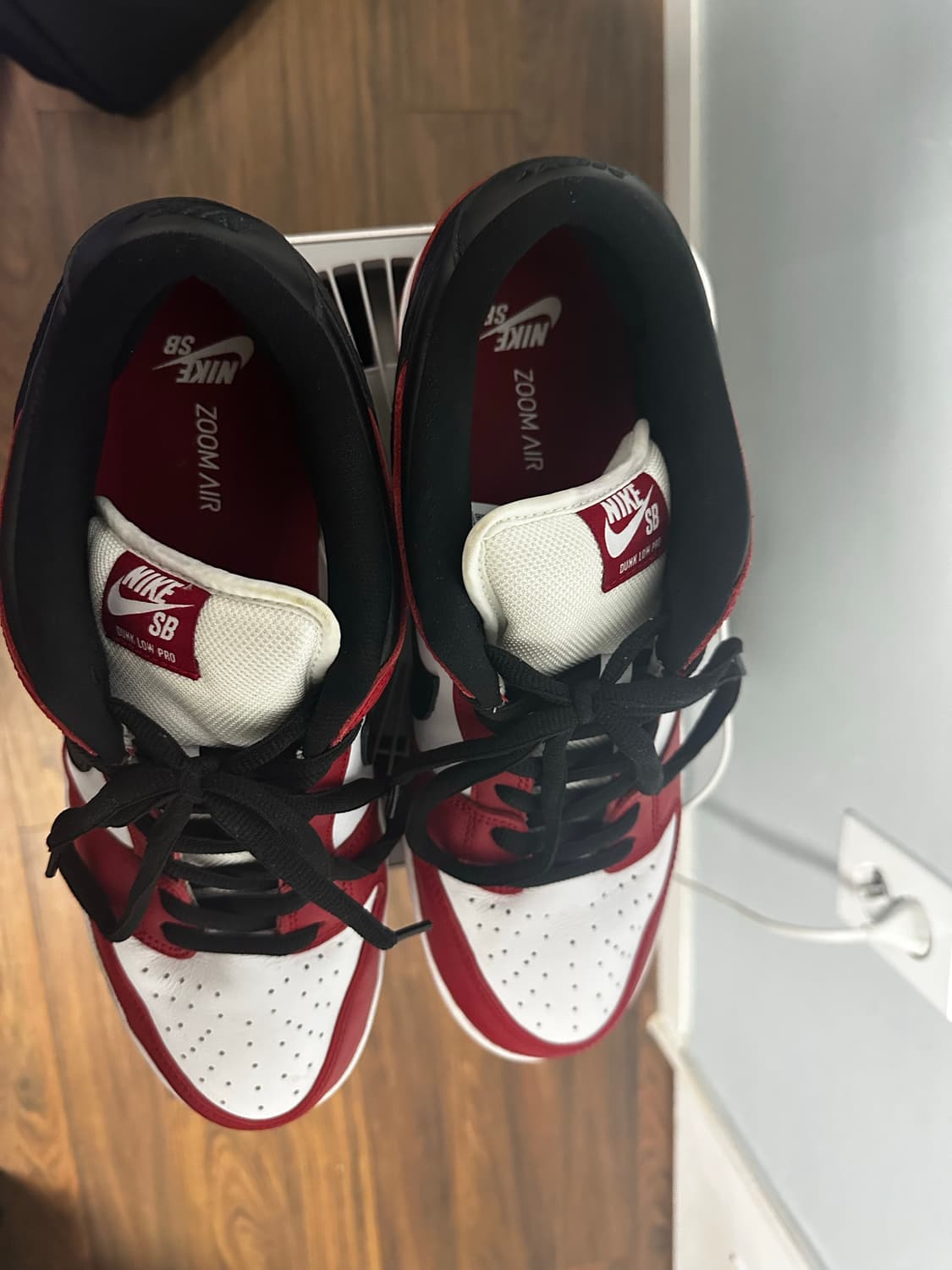 [300] Nike SB Dunk Low Pro Chicago 상품이미지7