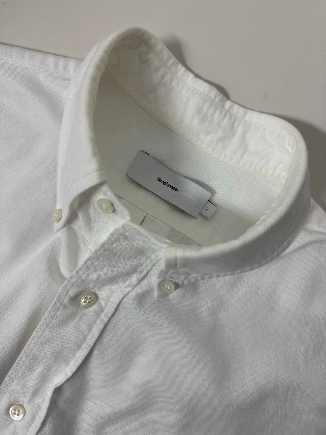 그라프페이퍼 옥스포드 오버사이즈 반팔셔츠 화이트 2 상품이미지3