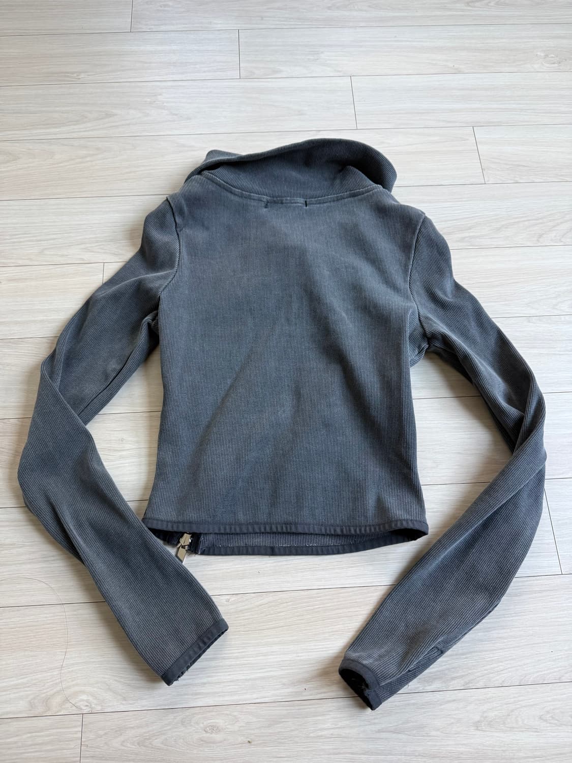 Kimyō (키묘) Unbal Full Zip Top - 더현대 팝업 구 상품이미지2