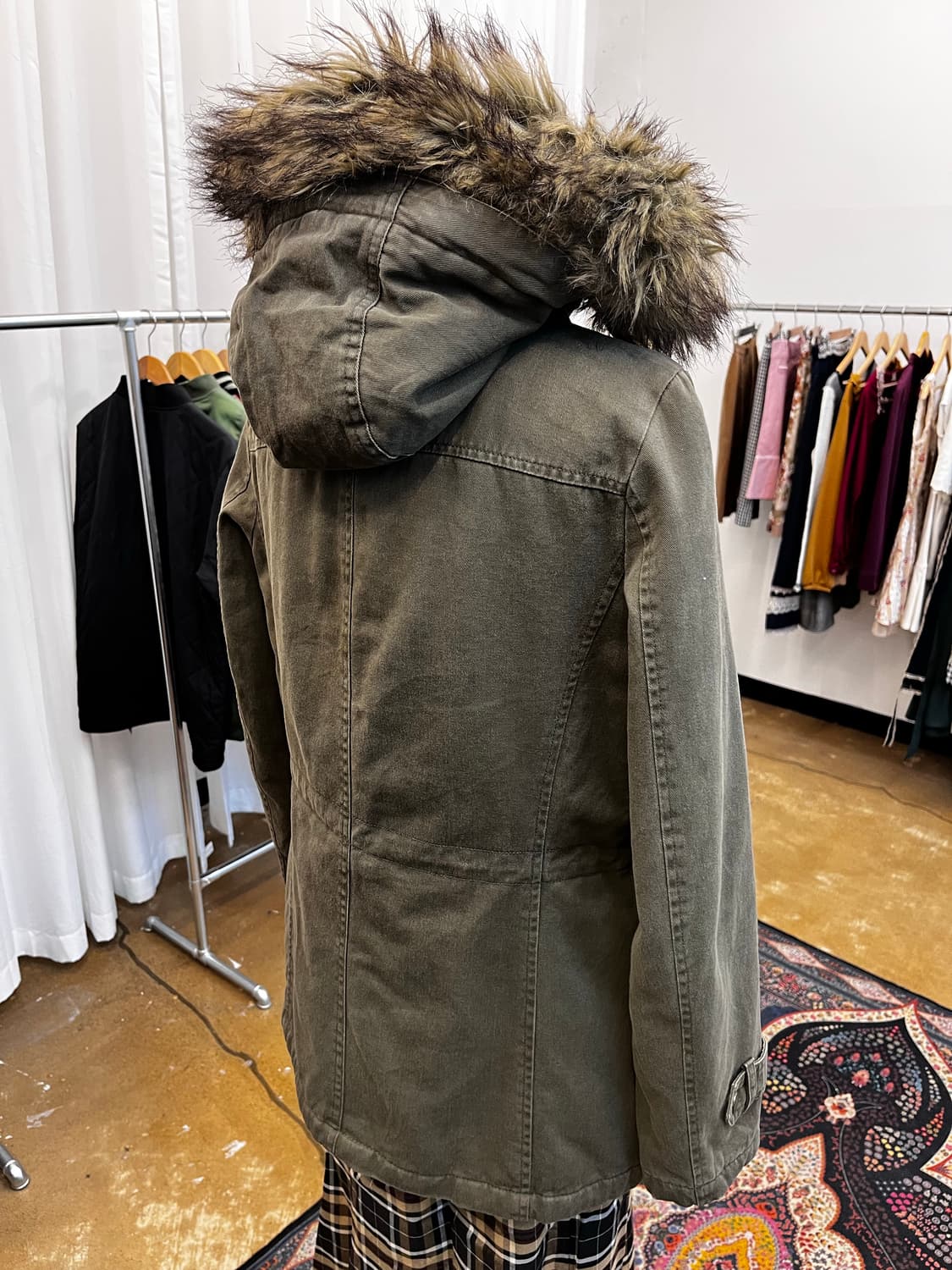 마이클 코어스 퍼 후드 필드 파카 상품이미지6