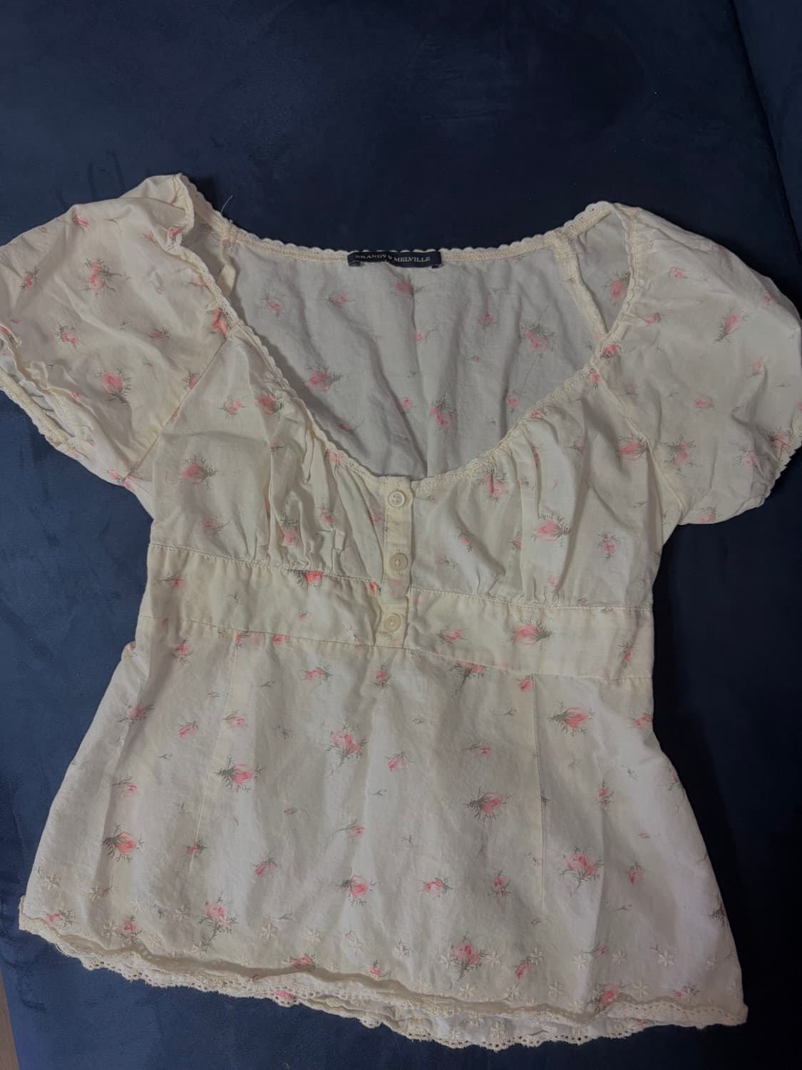 브랜디멜빌 플라워 탑 Brandy melville flower top 상품이미지1