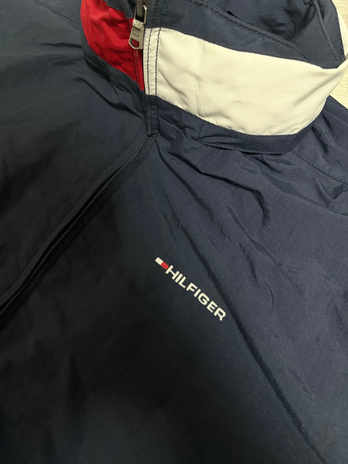 타미힐피거 올드스쿨 바람막이 상품이미지2
