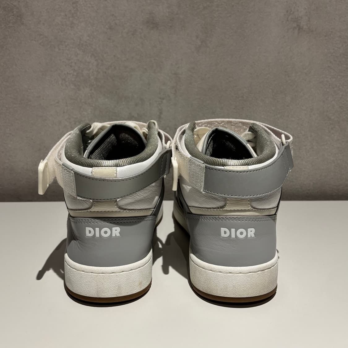 디올 오블리크 B27 하이탑 스니커즈 상품이미지4