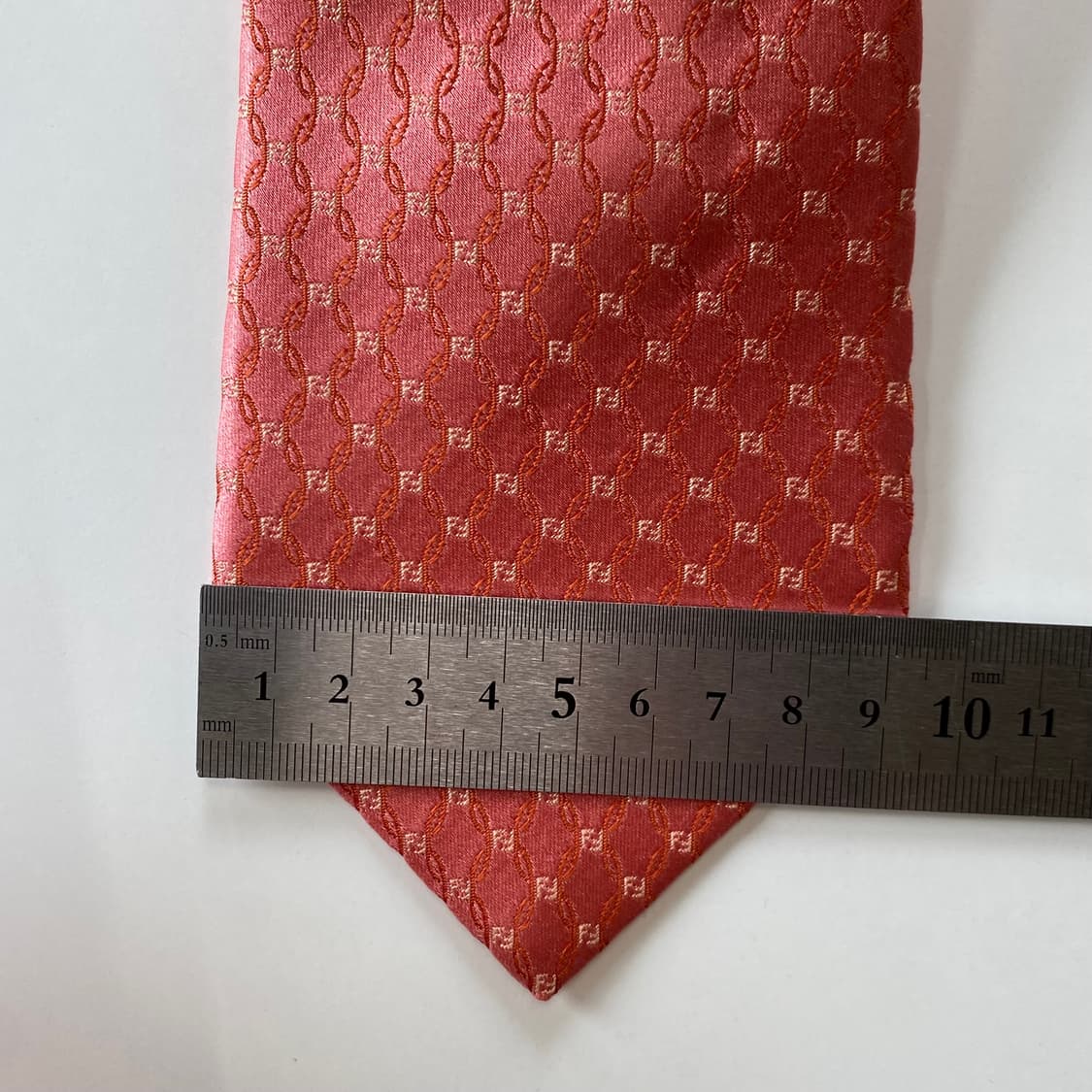 펜디 (FENDI) 신형라벨 모노그램 명품 정품 넥타이 상품이미지8
