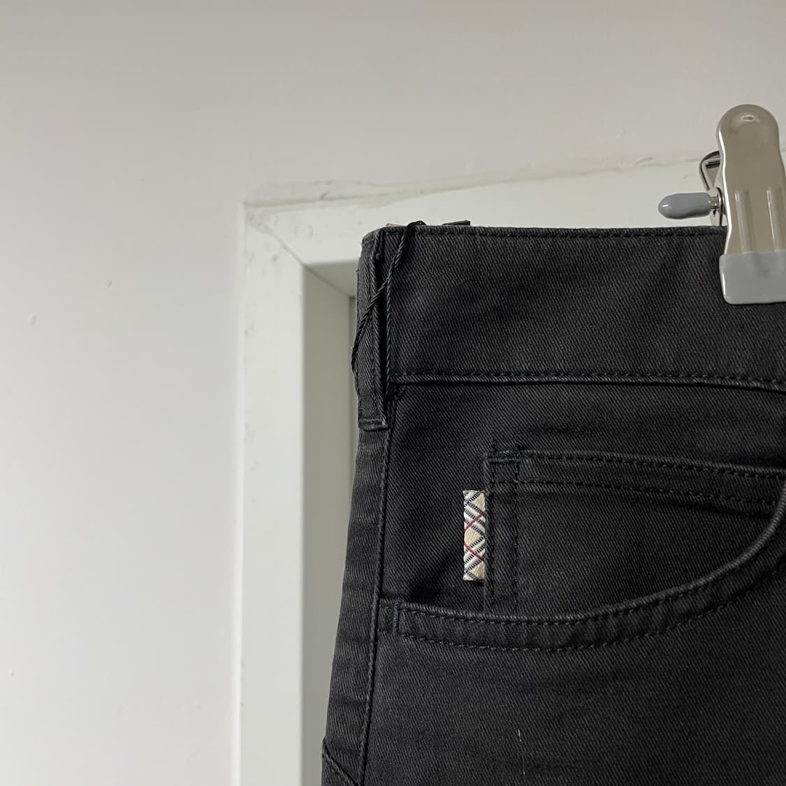 버버리 흑청 팬츠 16(W) 상품이미지4