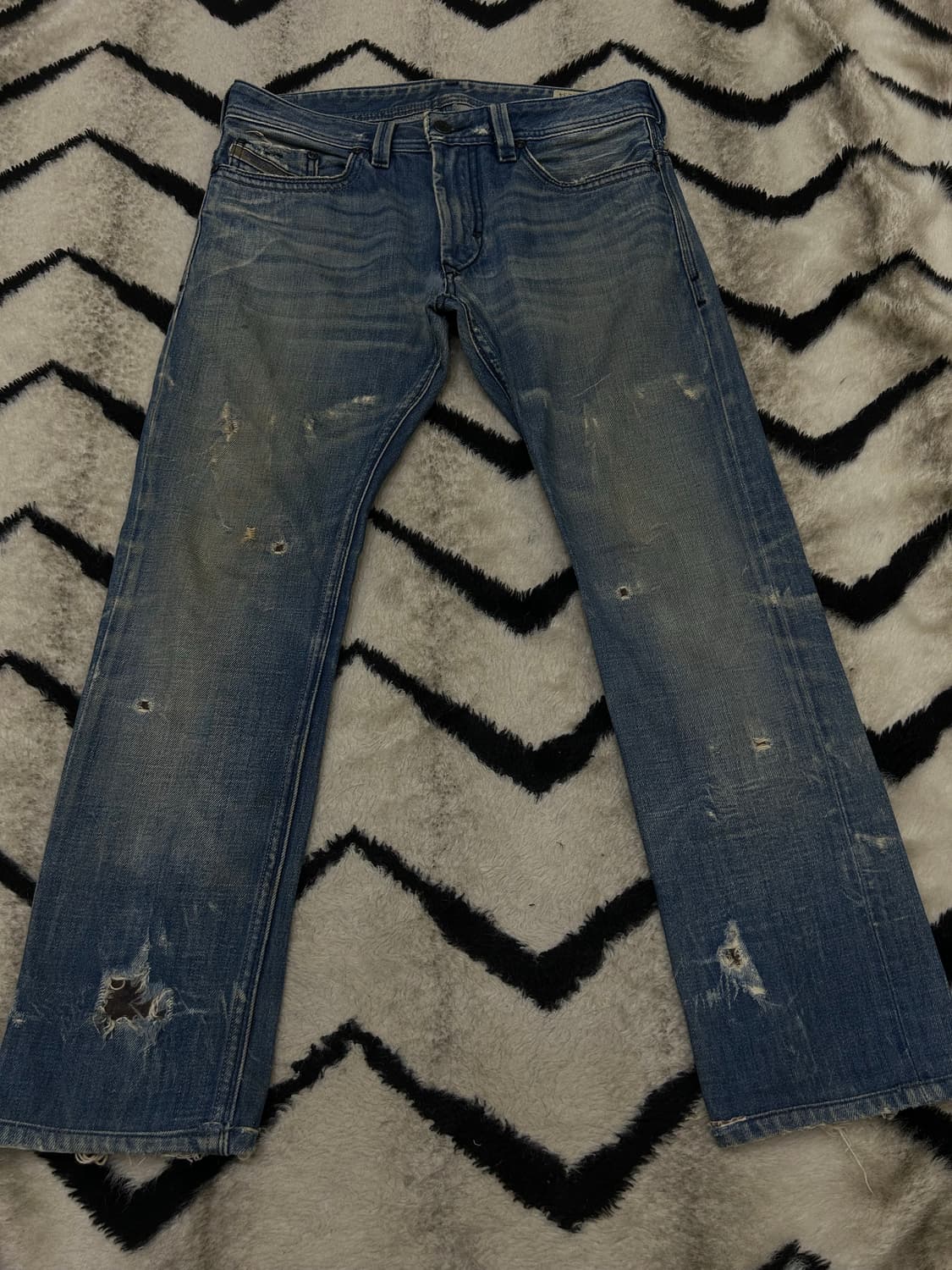 [30]디젤 Thanaz 데미지 데님 팬츠 상품이미지3