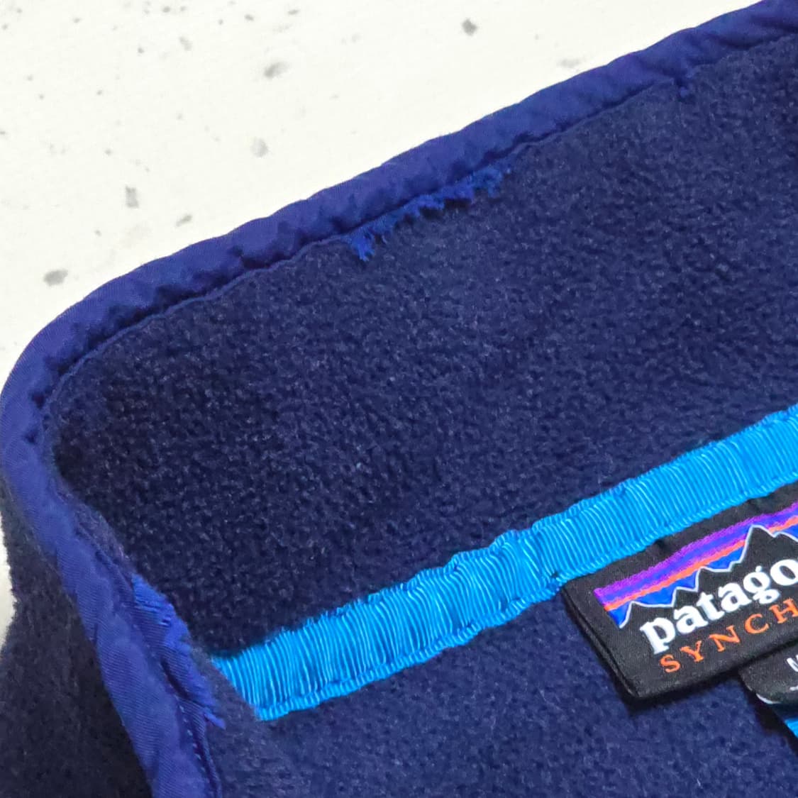 파타고니아 신칠라 레드블루 상품이미지4