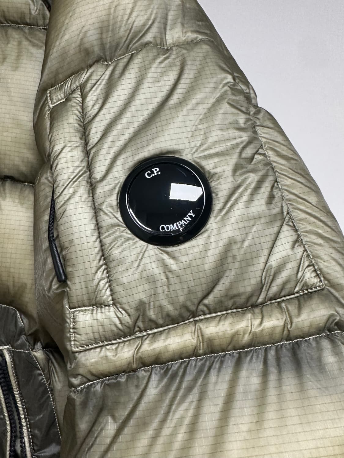 CP컴퍼니 dd쉘 후드 펀가이그레이 L 상품이미지3