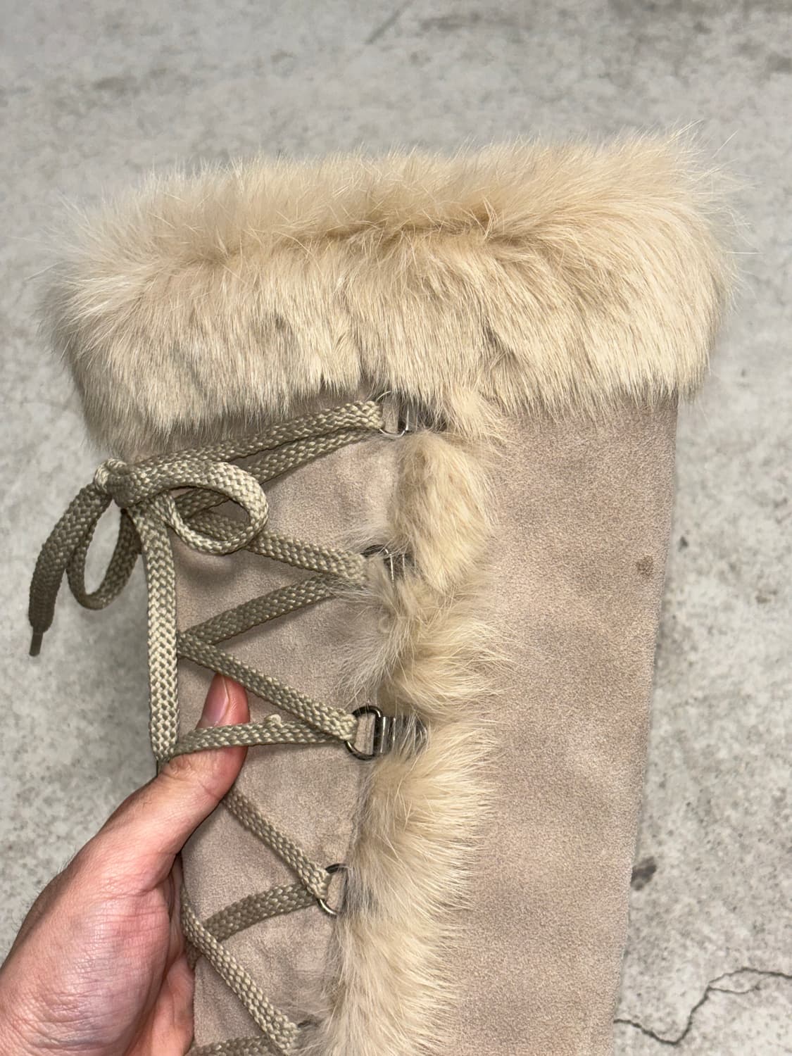 베어파우 스웨이드 퍼부츠 상품이미지8