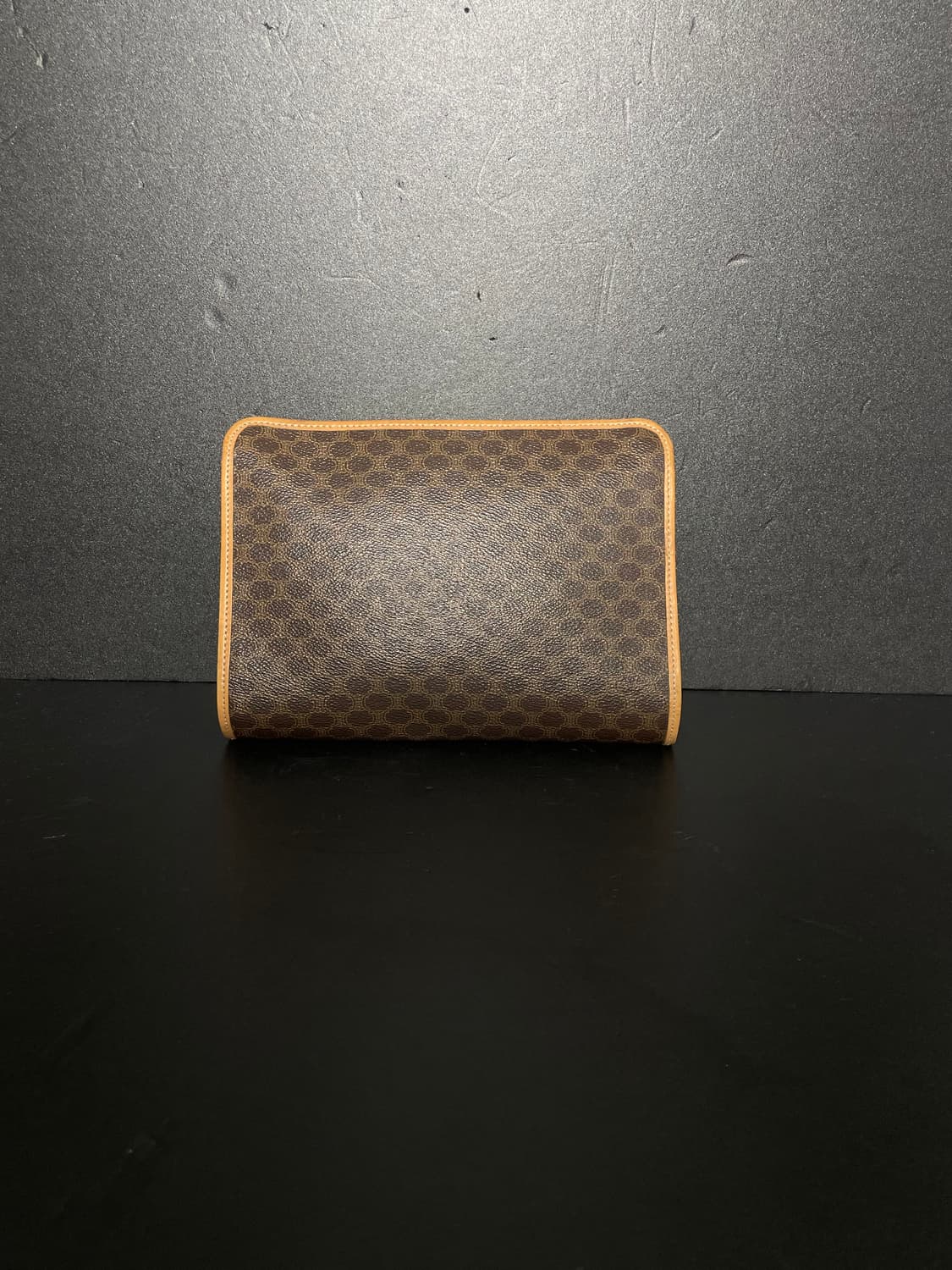 셀린느 마카담 클러치 백 상품이미지2