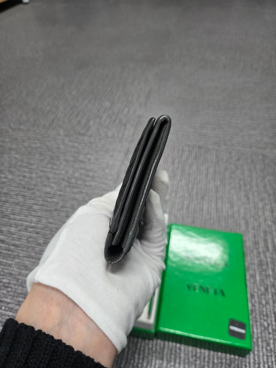 [특가][정품] 보테가베네타 장지갑 상품이미지3