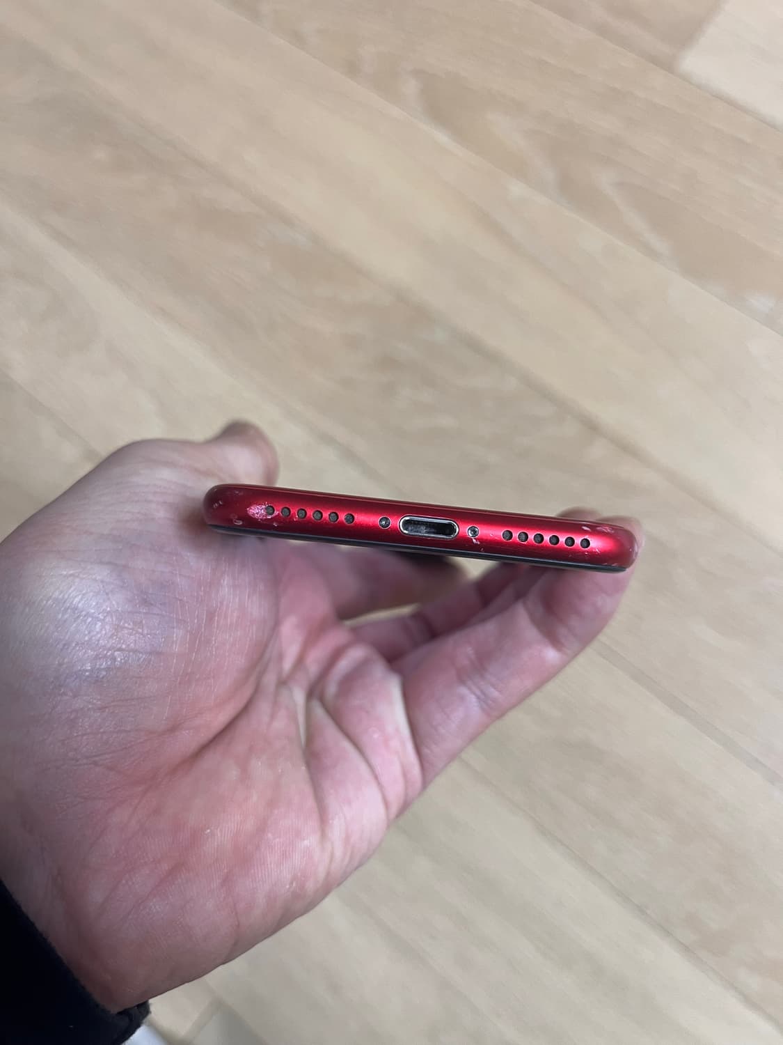 iPhone8(PRODUCT)RED 64GB 상품이미지4