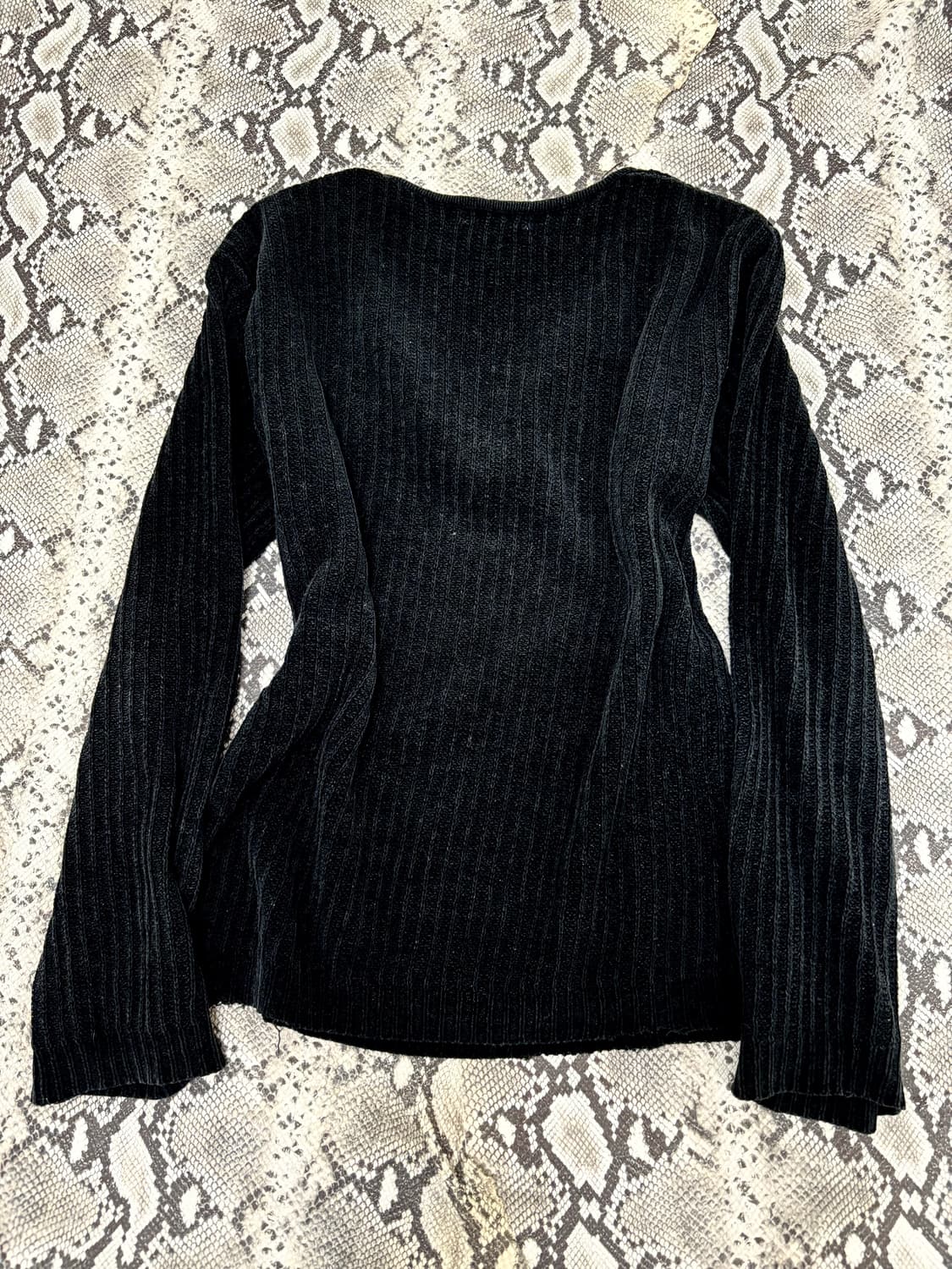 “Vintage” Minimal Mood Black Knit Sleeve 상품이미지7