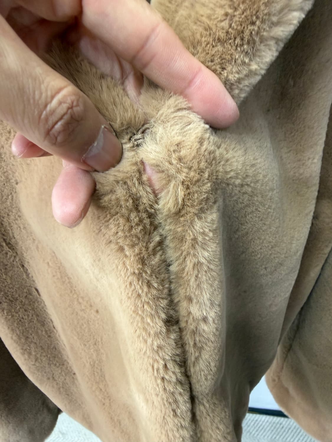 정품) Theory 띠어리 브라운 퍼 자켓 M 상품이미지4