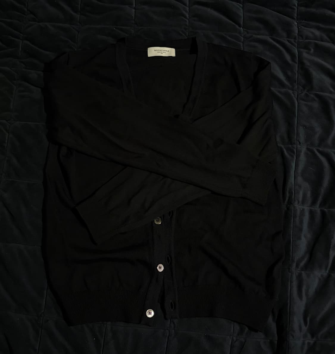 mooncastle cardigan 상품이미지1