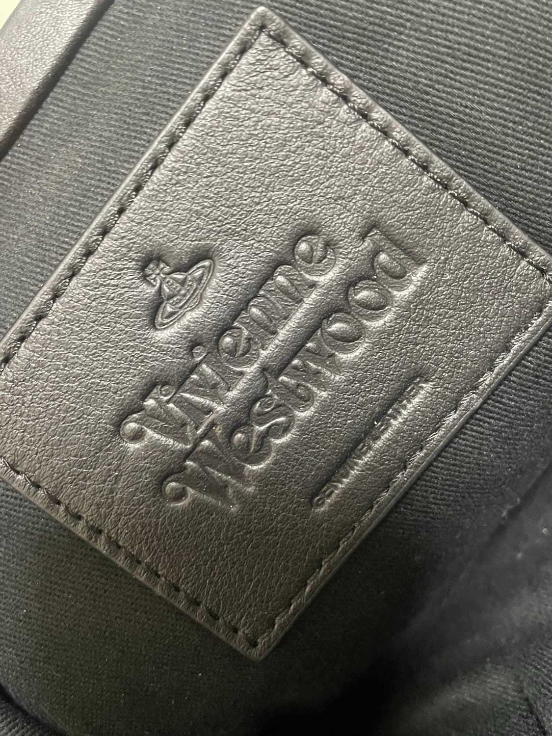 비비안웨스트우드 첼시백 블랙 / 제니가방 상품이미지5