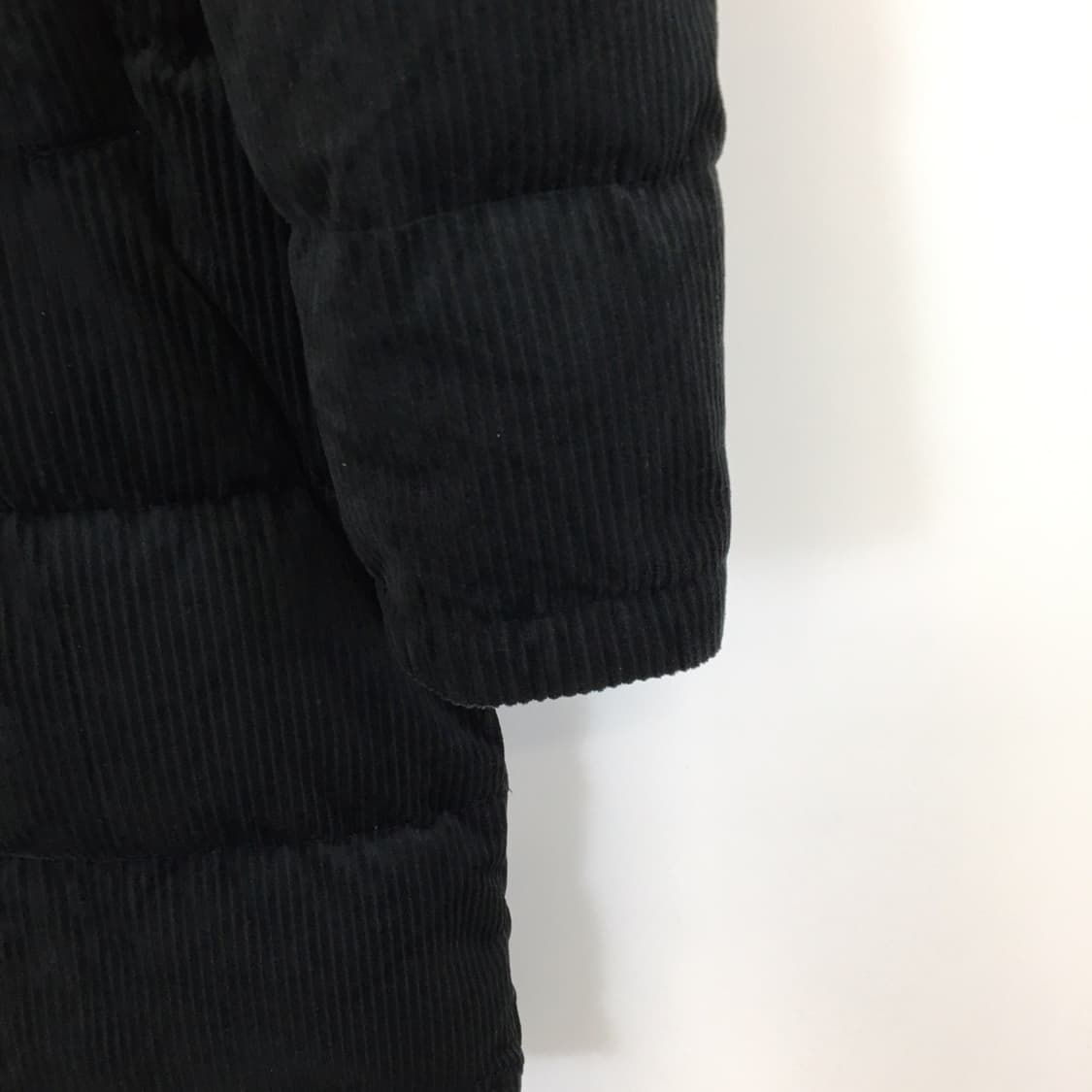 자라 코듀로이 화이트덕다운 롱패딩 L  상품이미지3