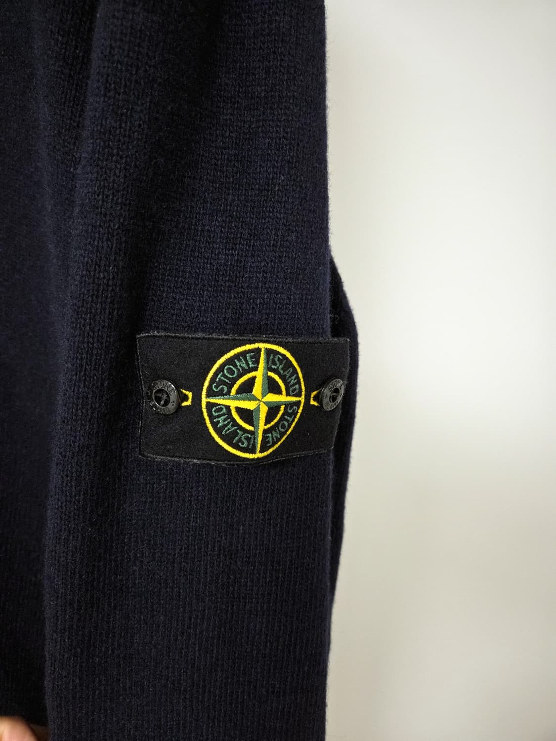 스톤아일랜드 버튼 하프 반집업 울 니트 xxl 상품이미지3