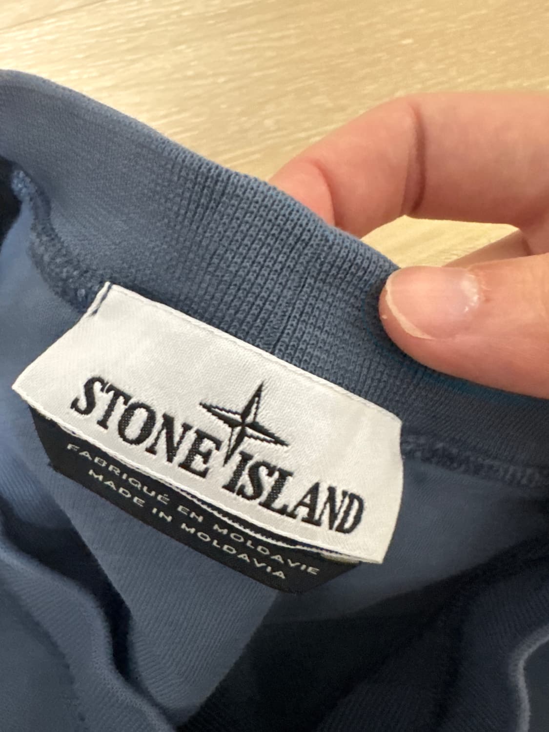 스톤아일랜드 맨투맨 M 사이즈 상품이미지1