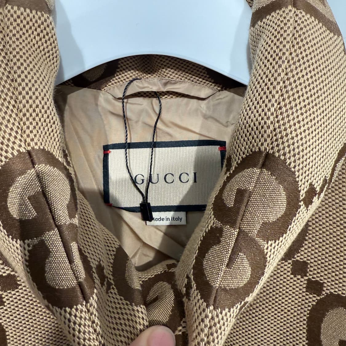 (48) 구찌 GG 점보 슈프림 자카드 캔버스 패딩 상품이미지4