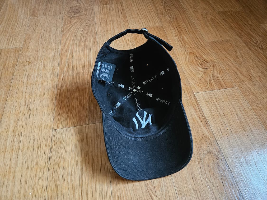 모마 뉴에라 양키스 블랙  상품이미지4