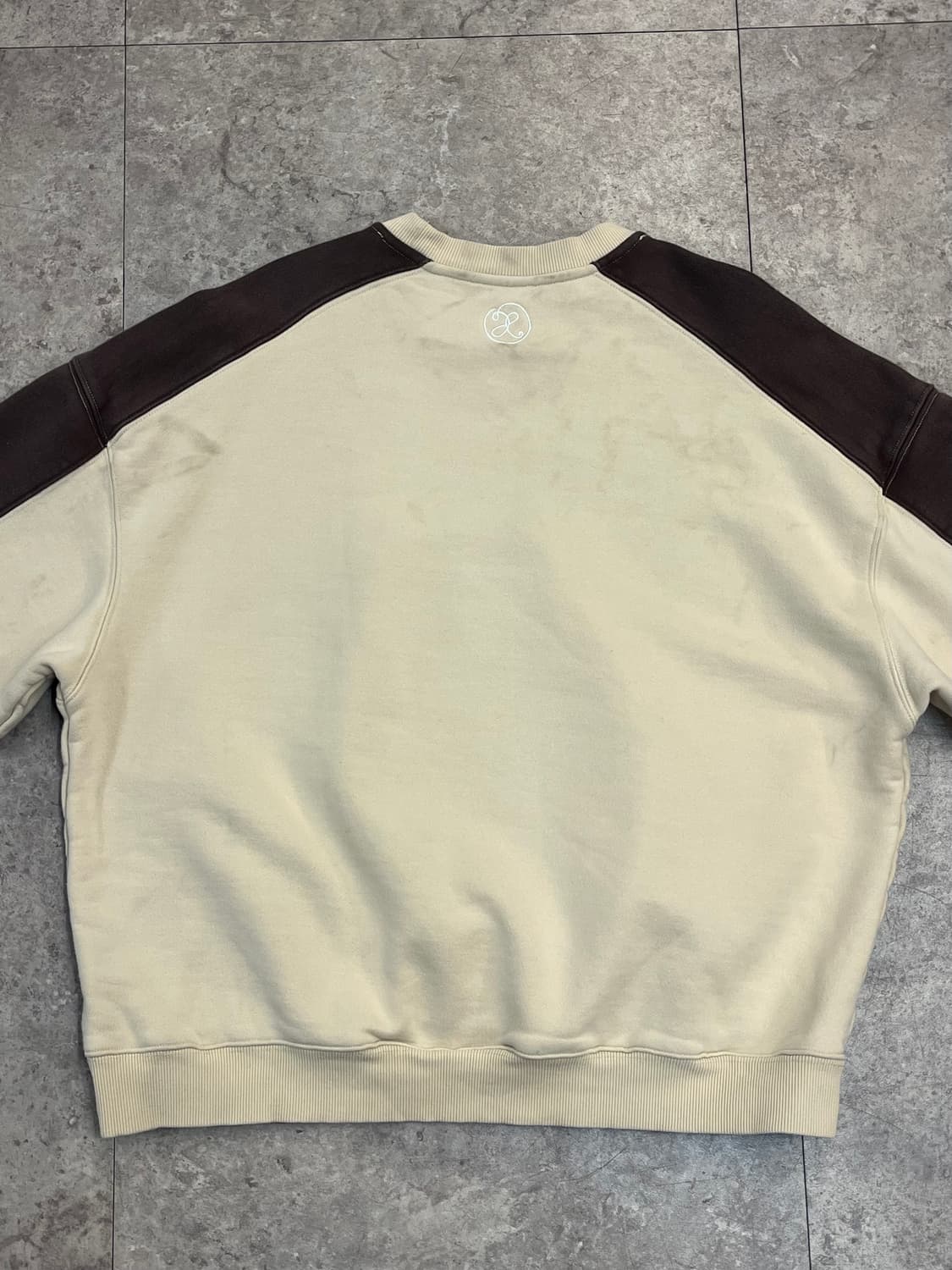 엑스톤즈 스케어리 젤리 베어 기모 맨투맨 베이지 M #csz2432 상품이미지8