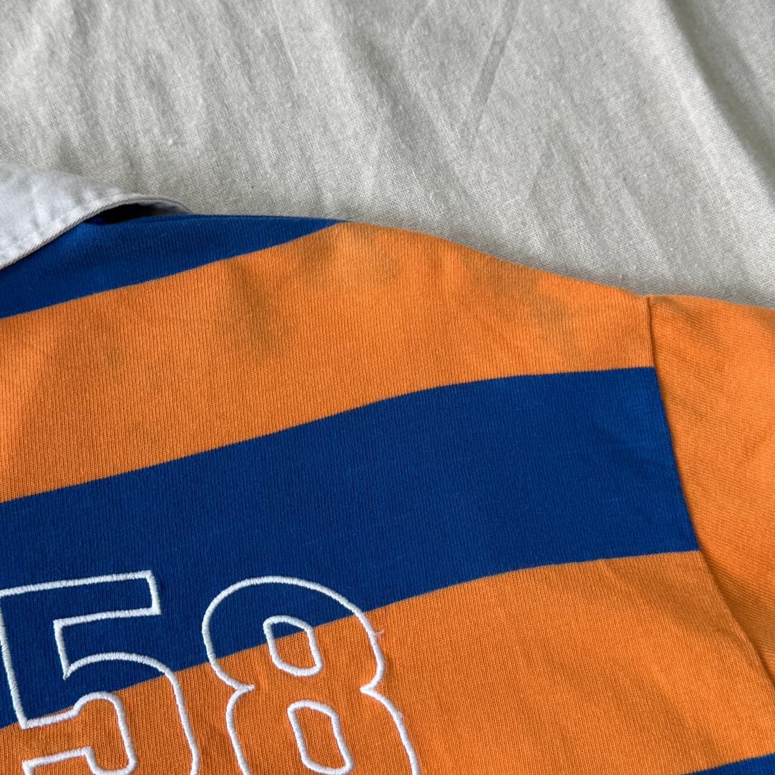 에이카화이트 스트라이프 파주 백로고 카라티 L 상품이미지8