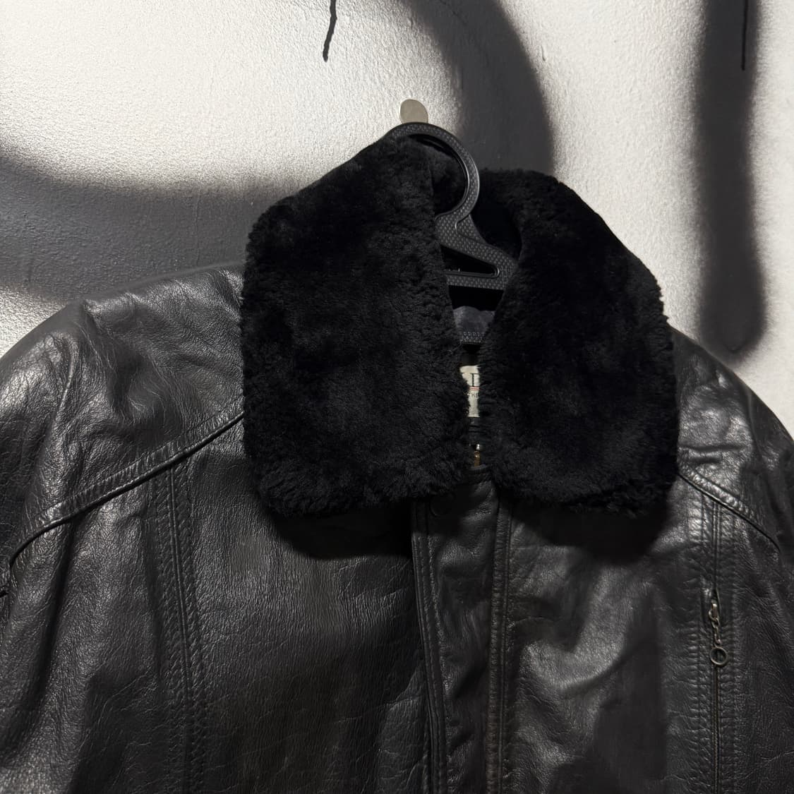 진도 모피 100% 카우하이드 소가죽 양털 카라 가죽 봄버 자켓 상품이미지3