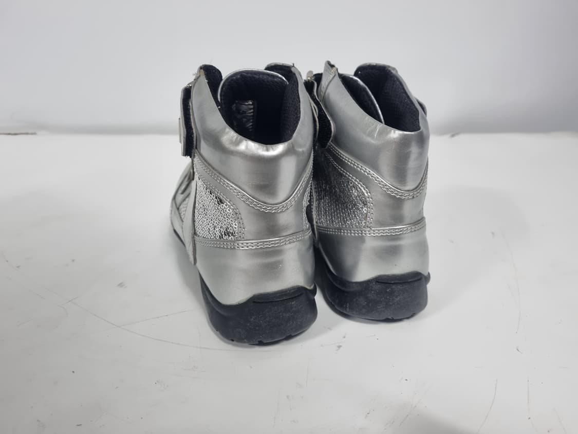 댄스위드드래곤 여성 부츠형 골프화 235 미사용품 상품이미지3