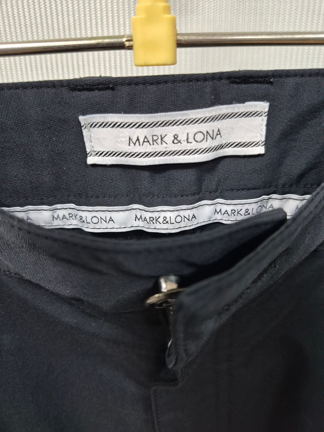 마크앤로나 블랙 골프 바지 남성 33 상품이미지3